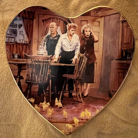 Heart-Shaped Art Piece with Brown and Gold Accents - Picture 15 of 16